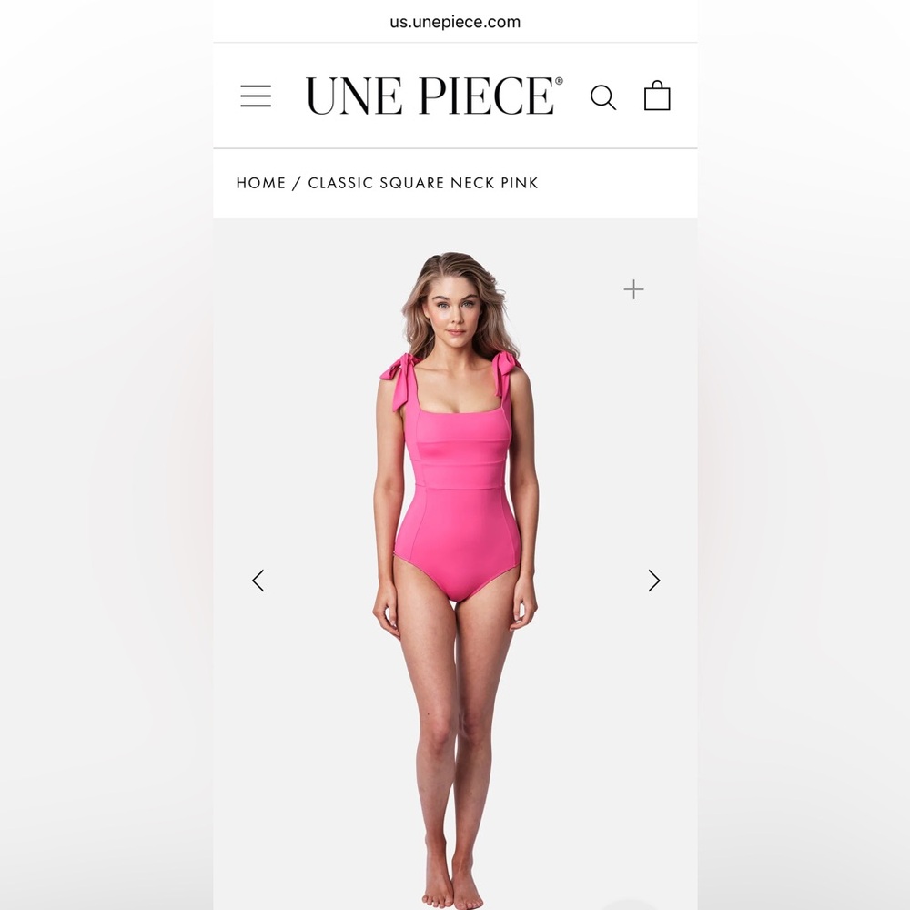 UNE PIECE NWT one piece swimsuit